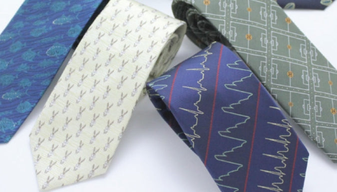 織を楽しむ上質なネクタイ